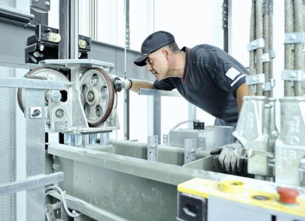 ლიფტების მომსახურება